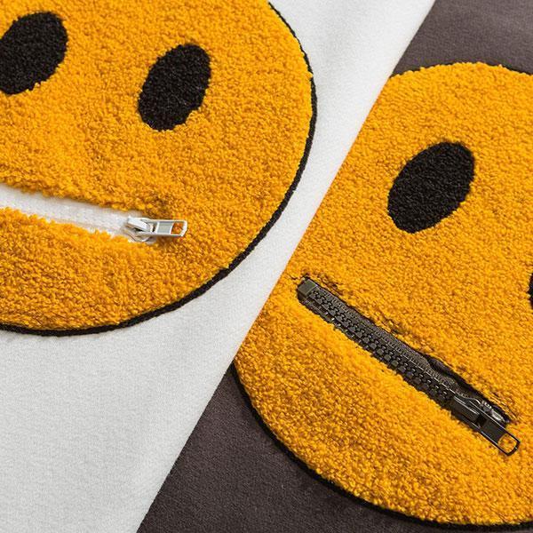 Hoodie "Smiley" -TENSHI™ STREETWEAR